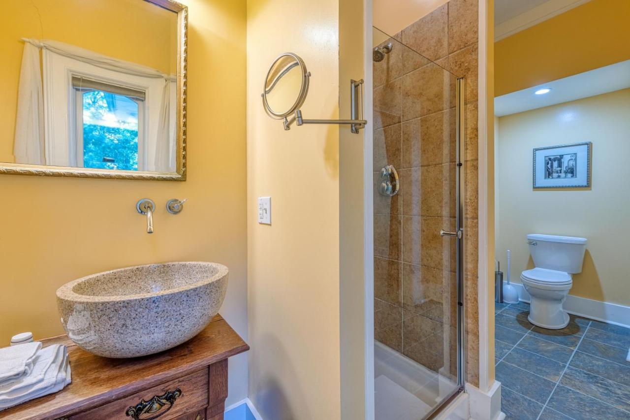 Monroe Manor Inn サウス・ヘイブン エクステリア 写真