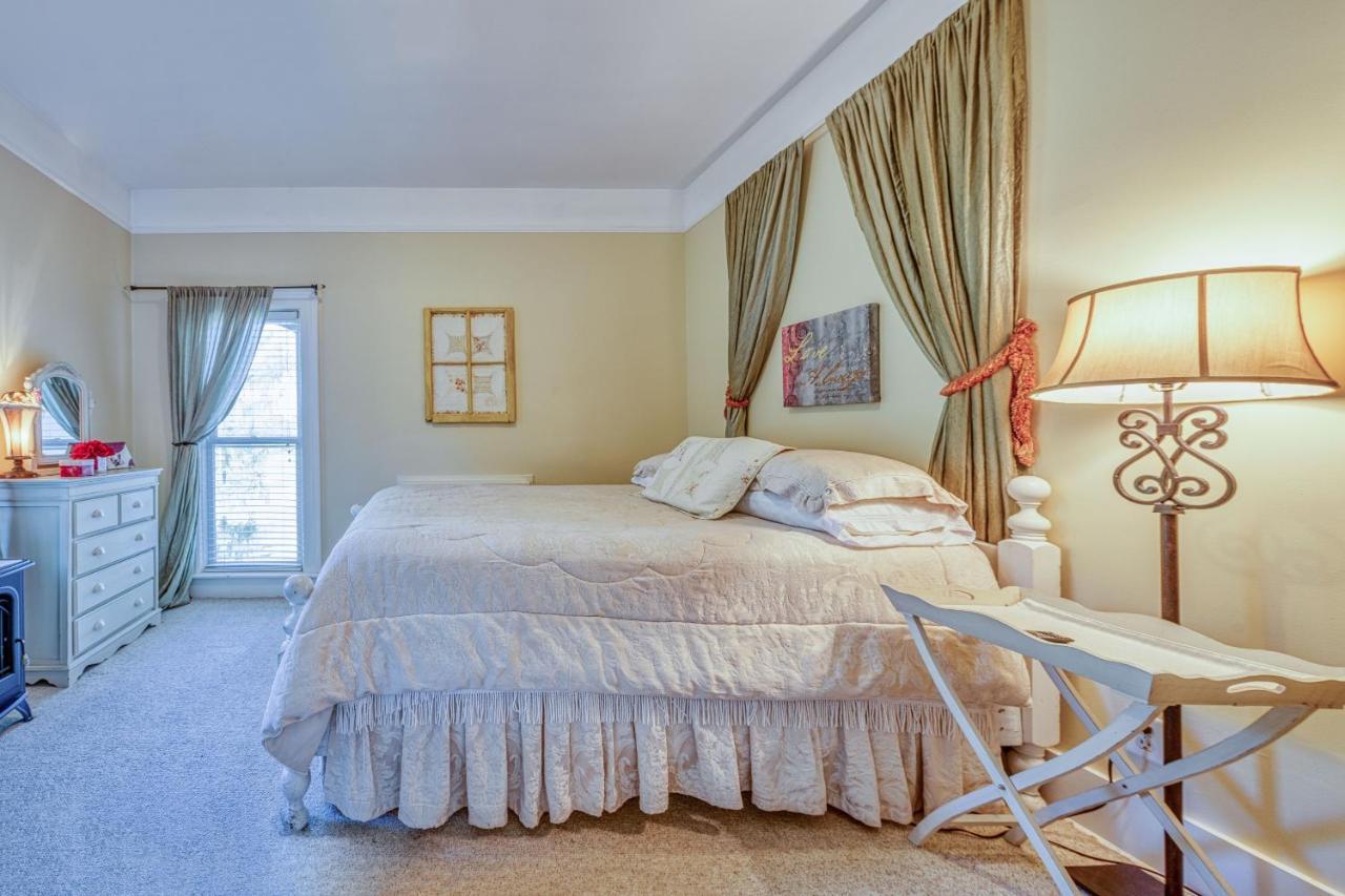 Monroe Manor Inn サウス・ヘイブン エクステリア 写真
