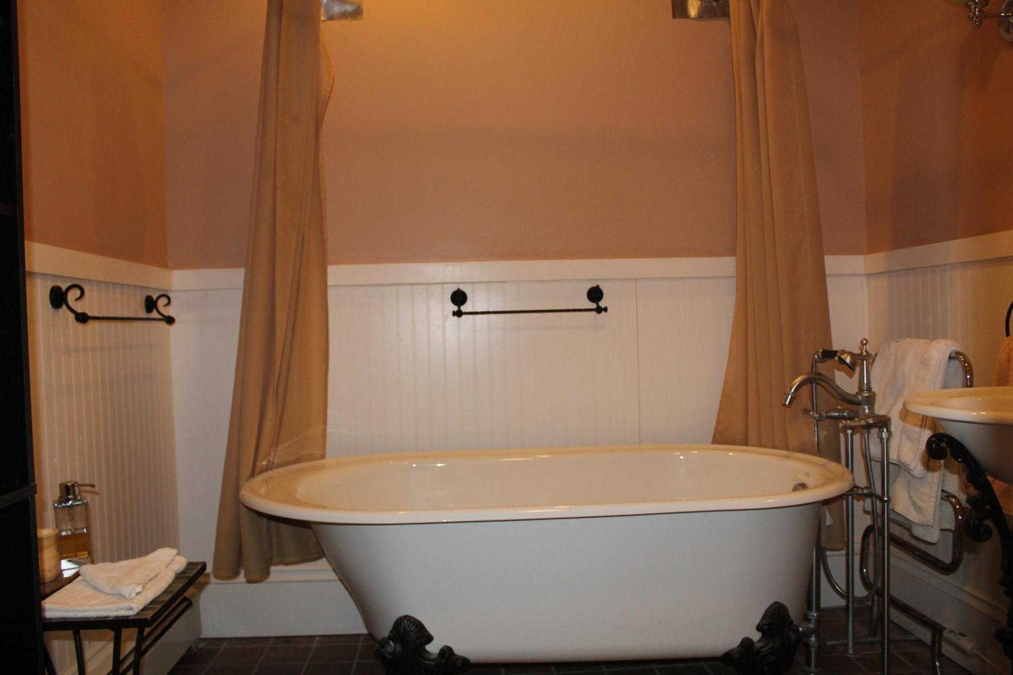 Monroe Manor Inn サウス・ヘイブン 部屋 写真